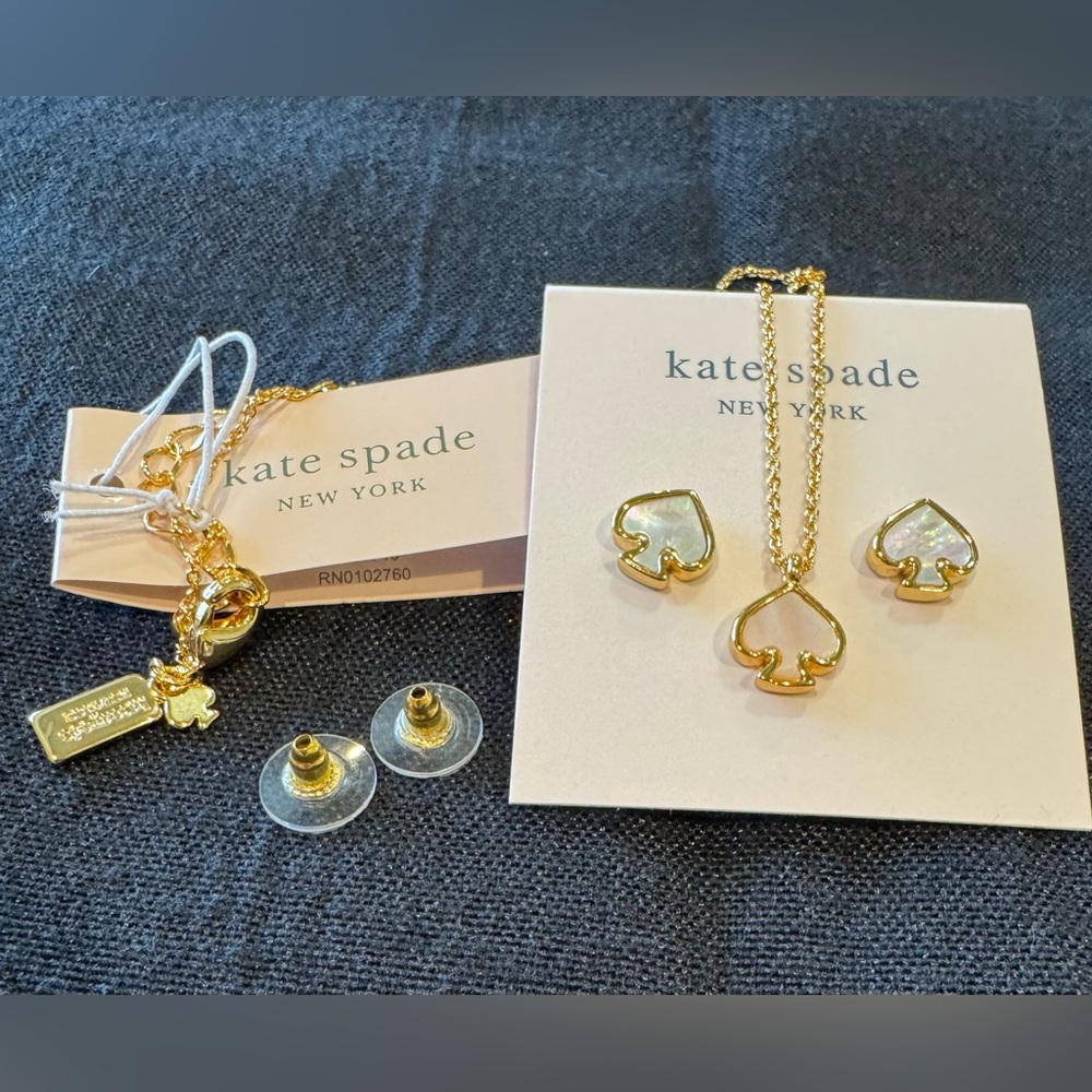 Kate Spade Gold Necklace & Earring Set Spade w/Mother of Pearl NWT Bonus Pearls